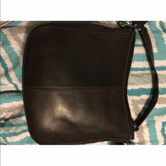 Black leather Coach purse - Picture 4 of 5